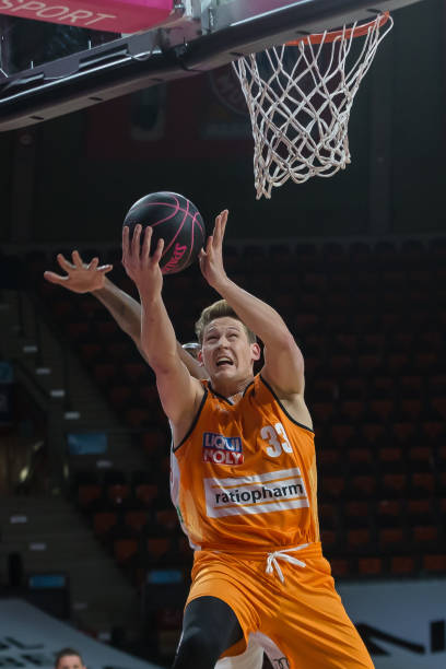 还表达了中 还表达了中